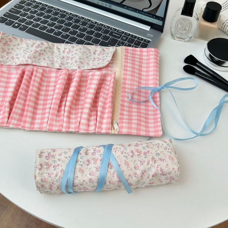 Aesthetic Spring Floral Roll-u - Pen Pouch Roll 评论和价格