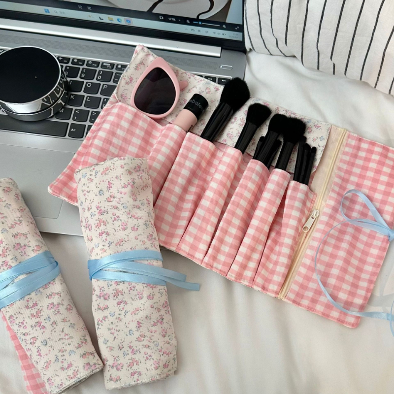 Aesthetic Spring Floral Roll-u - Pen Pouch Roll 评论和价格